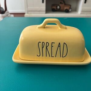 Rae Dunn butter dish, Spread